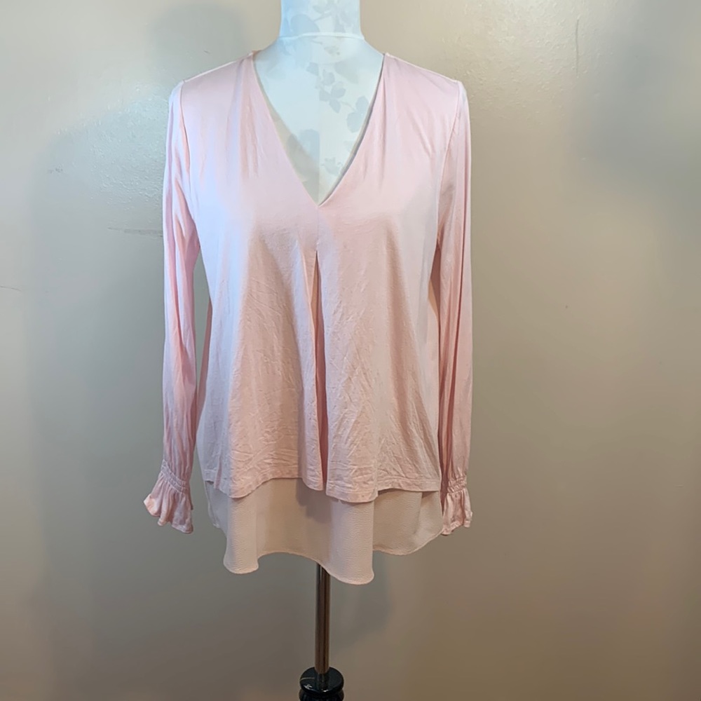 Michael Michael Kors Blouse Pink V-Neck Ruffle Sleeve Classic Crepe Knit Layer